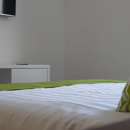 מלון דירות Colosseum 3*